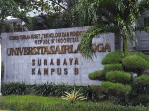 kampus terbaik di Surabaya