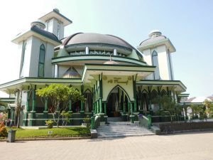 Masjid Al Musannif, masjid terkenal di Kota Medan