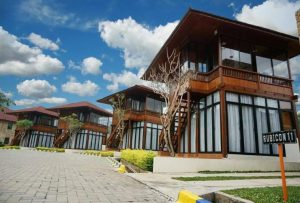 Villa Kayu Rubicon JSI Resort, hotel instagramable di Bogor