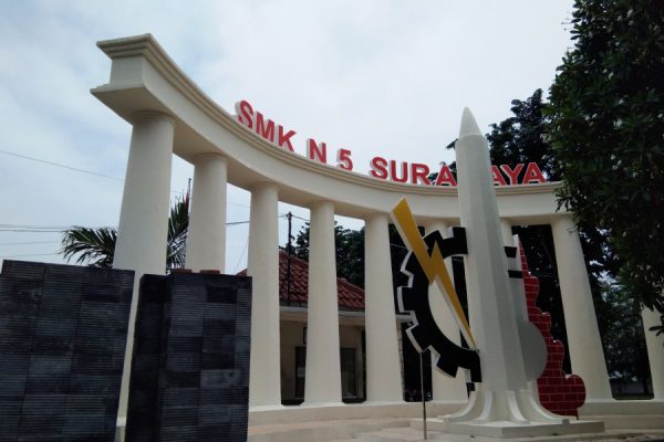 SMA dan SMK terbaik di Surabaya